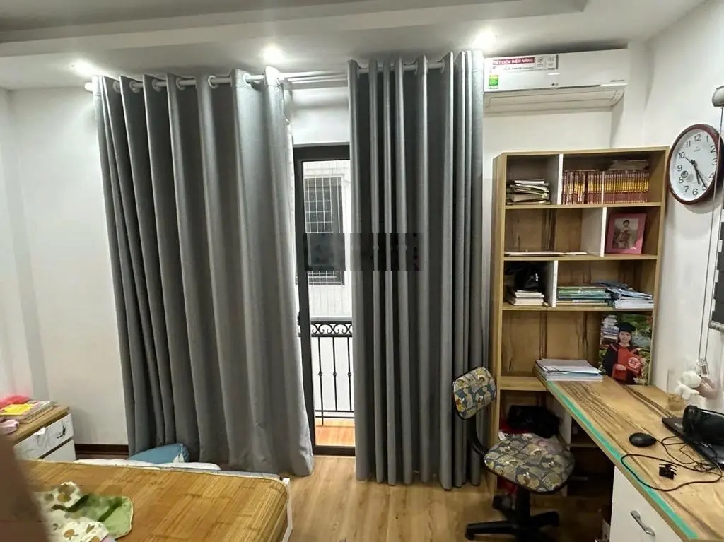 Nhà đẹp lô góc Cổ Linh, 33m2 x 5 tầng, trước nhà 3m; tặng đến 99% nội thất, 4.85 tỷ có thương lượng