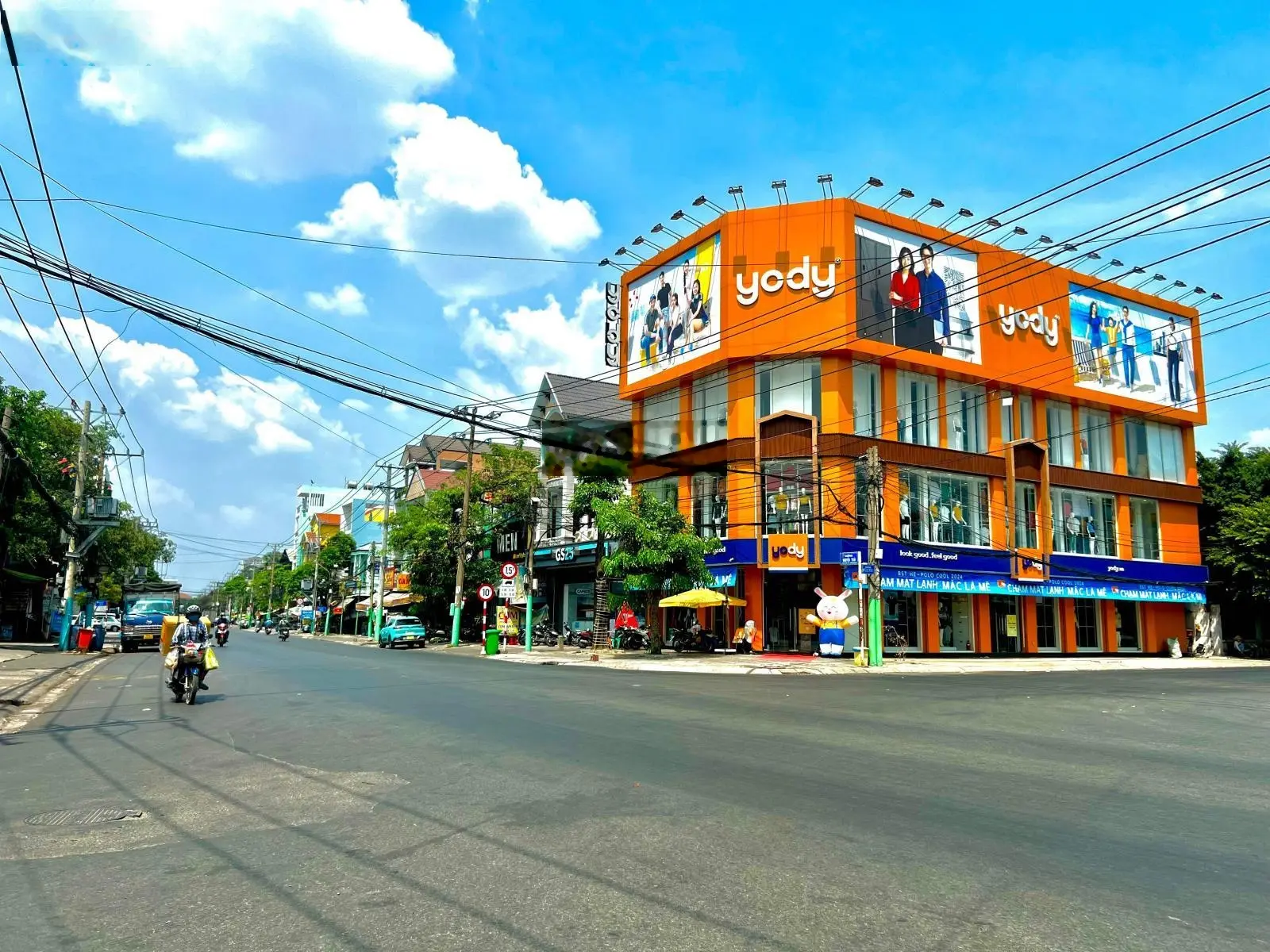 Siêu vị trí ngang 9m6 mặt tiền Nguyễn Trãi kinh doanh sầm uất - BDS đầu tư - kính doanh số 1