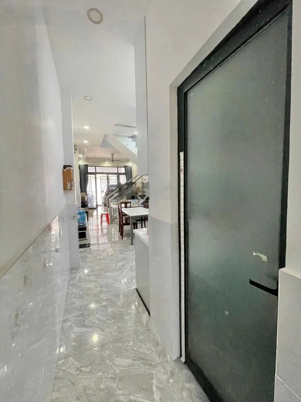 Chính chủ cần bán trệt 1 lầu đường Trần Quang Khải, Đông Hòa, Dĩ An. Đường 7m. DT 90m2 thổ 70m2