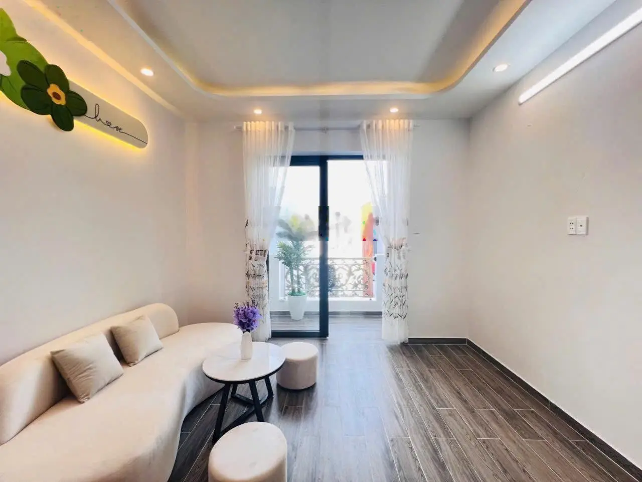 Bán nhà giá mềm 4,8 tỷ,DT 55m2 tại Lê Văn Ninh, Linh Tây, Thủ Đức. 4PN+3WC