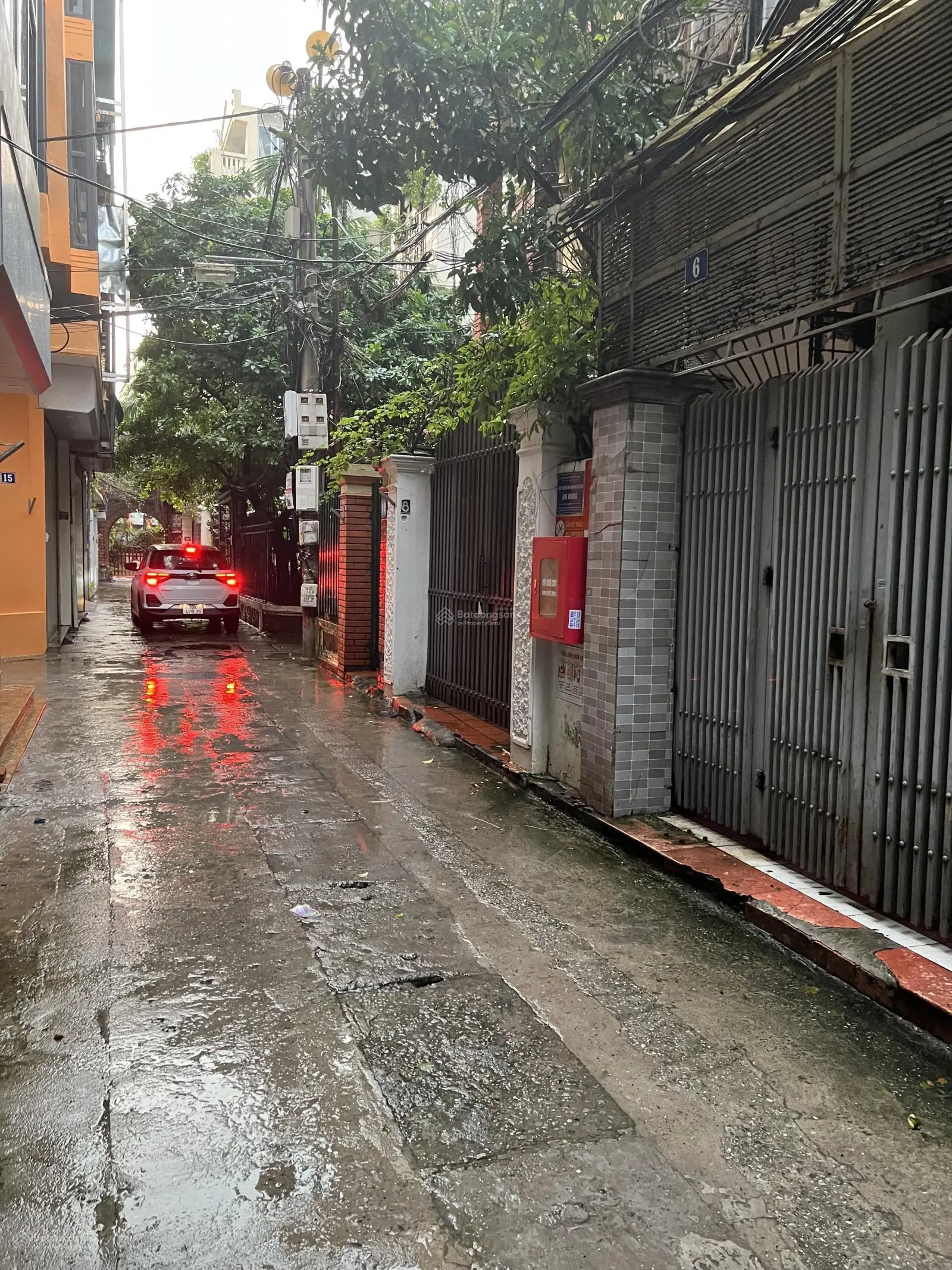 Bán nhà phố Trương Định quận Hai Bà Trưng - ngõ ô tô vào nhà 20m ra phố