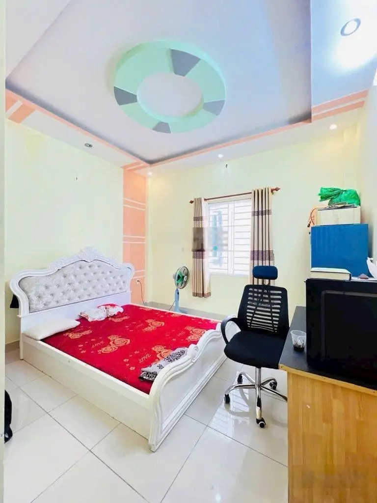 Về hưu ! bán gấp nhà 3 lầu st- gần mặt tiền huỳnh tấn phát - nguyễn thị thập big c - 40 m2 - 3.x tỷ