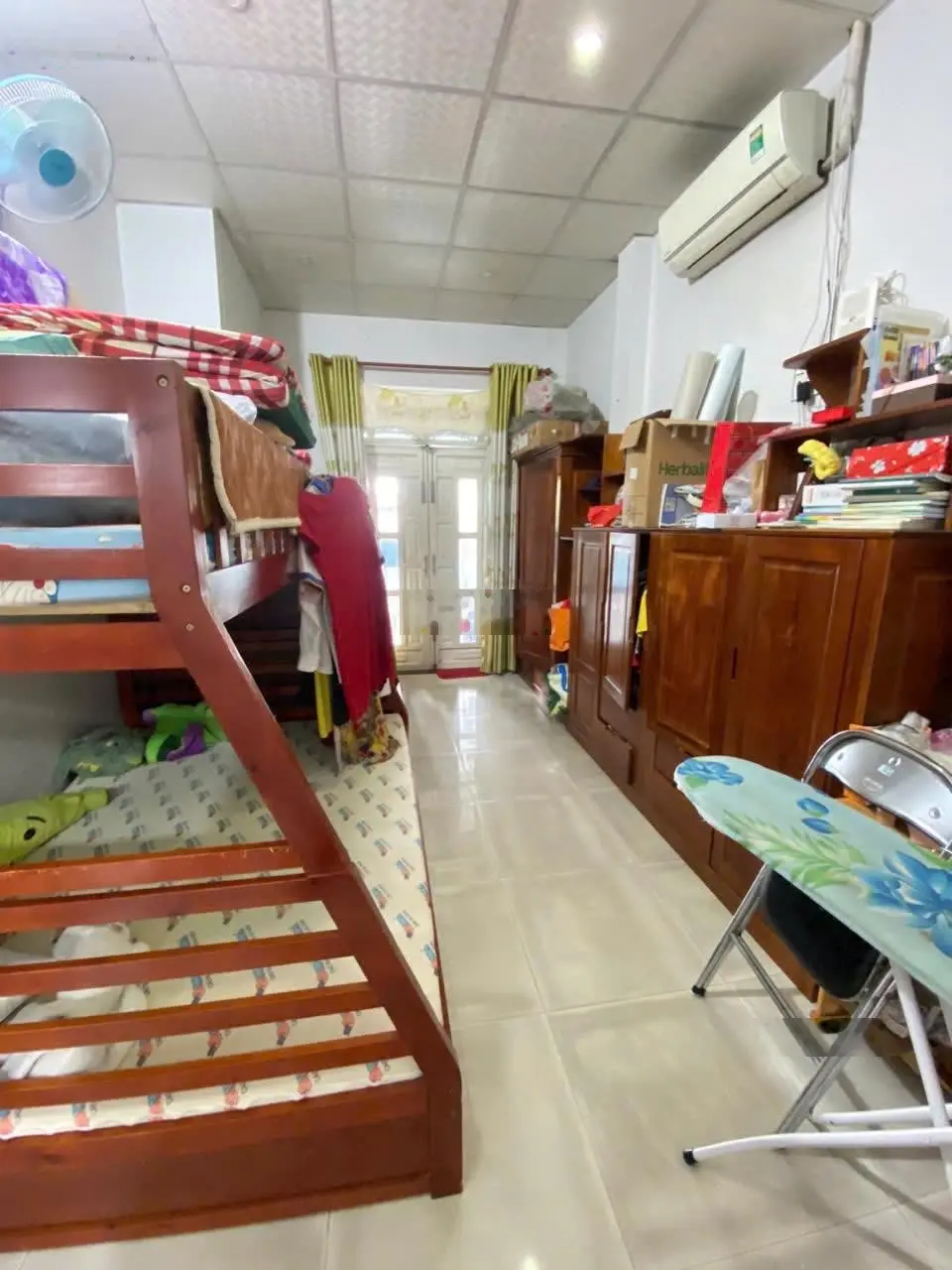 Bán nhà 1 trệt 1 lầu MT sầm uất đường Lý Thường Kiệt 84m2 (6x14) 9 tỷ TL p.Dĩ An