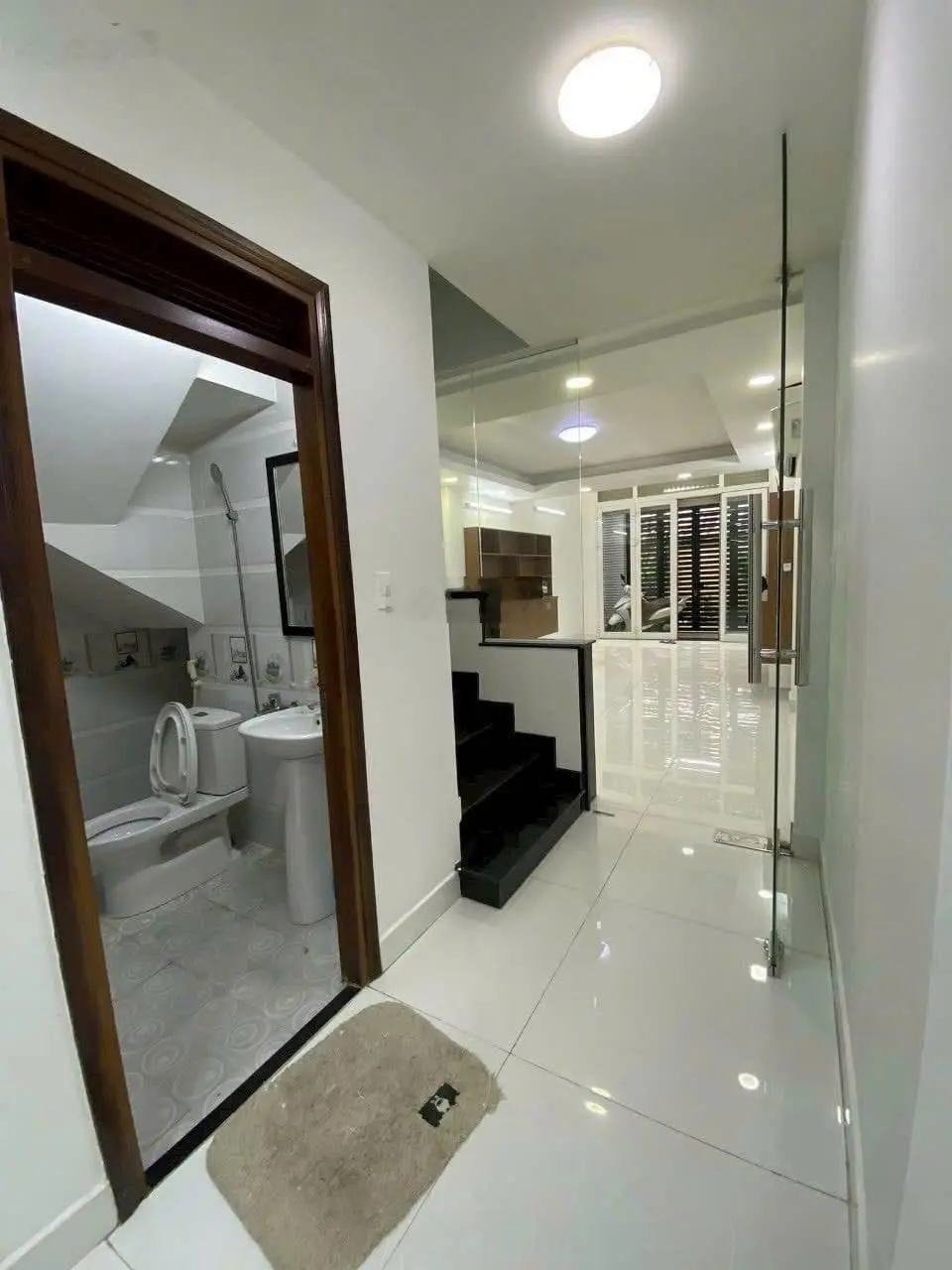 Đối diện Cityland Phan Văn Trị P10 4tầng 4pn 5wc 4x17m hẻm 1 trục trước nhà 6m cách trục chính 35m