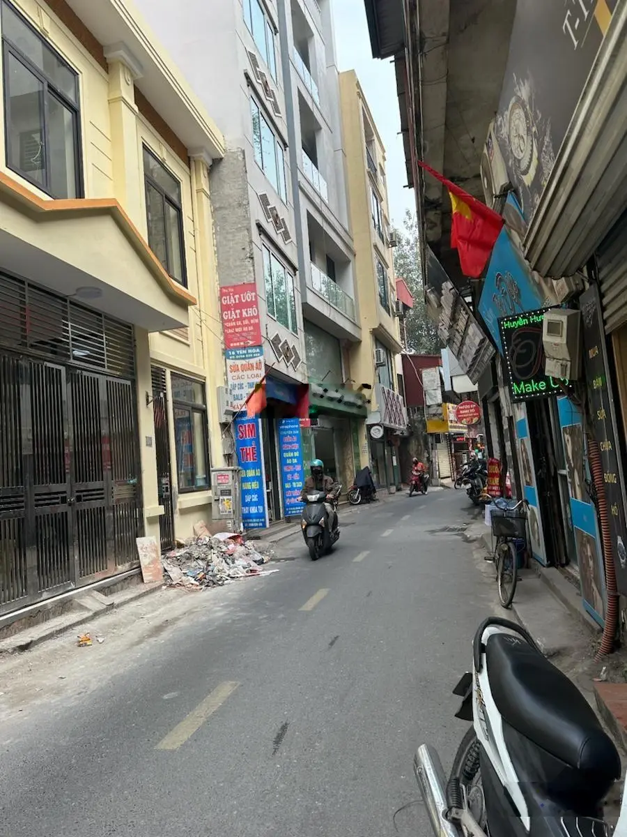 Bán nhà Yên Hòa 3 thoáng ngõ thông gần phố DT 46m2 x MT 11m giá chỉ 10,5 tỷ