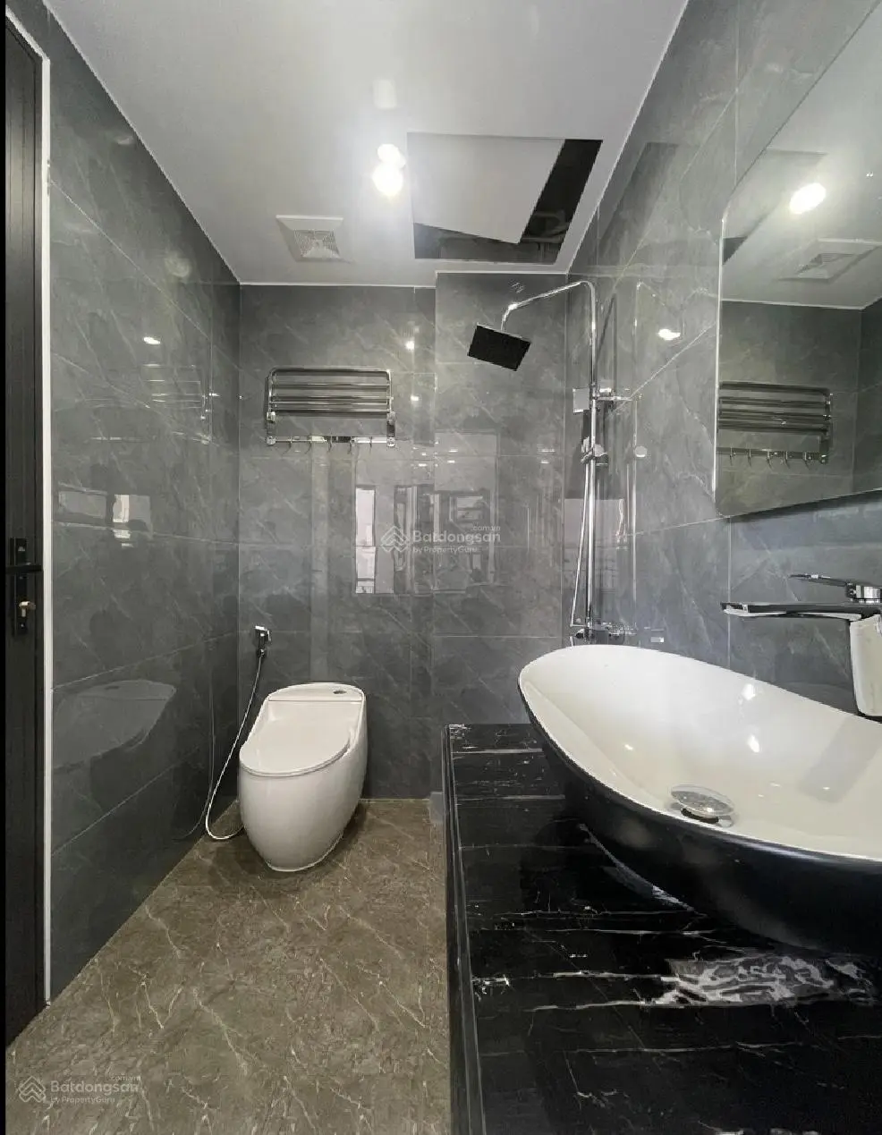 Nhà đẹp ở sướng. Thiết kế hiện đại. Sống đỉnh cao