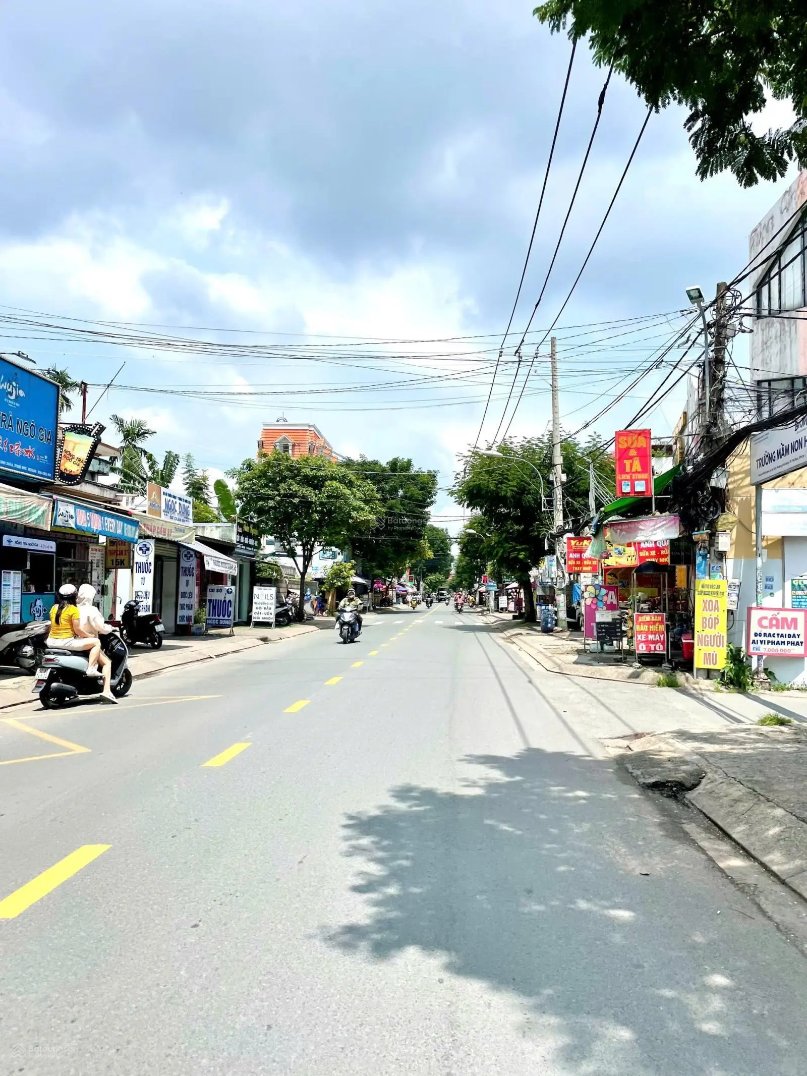 Bán nhà mặt tiền kinh doanh 141m2, ngang gần 8m, đường nhựa 12m Linh Xuân Thủ Đức, SHR chỉ 9 tỷ