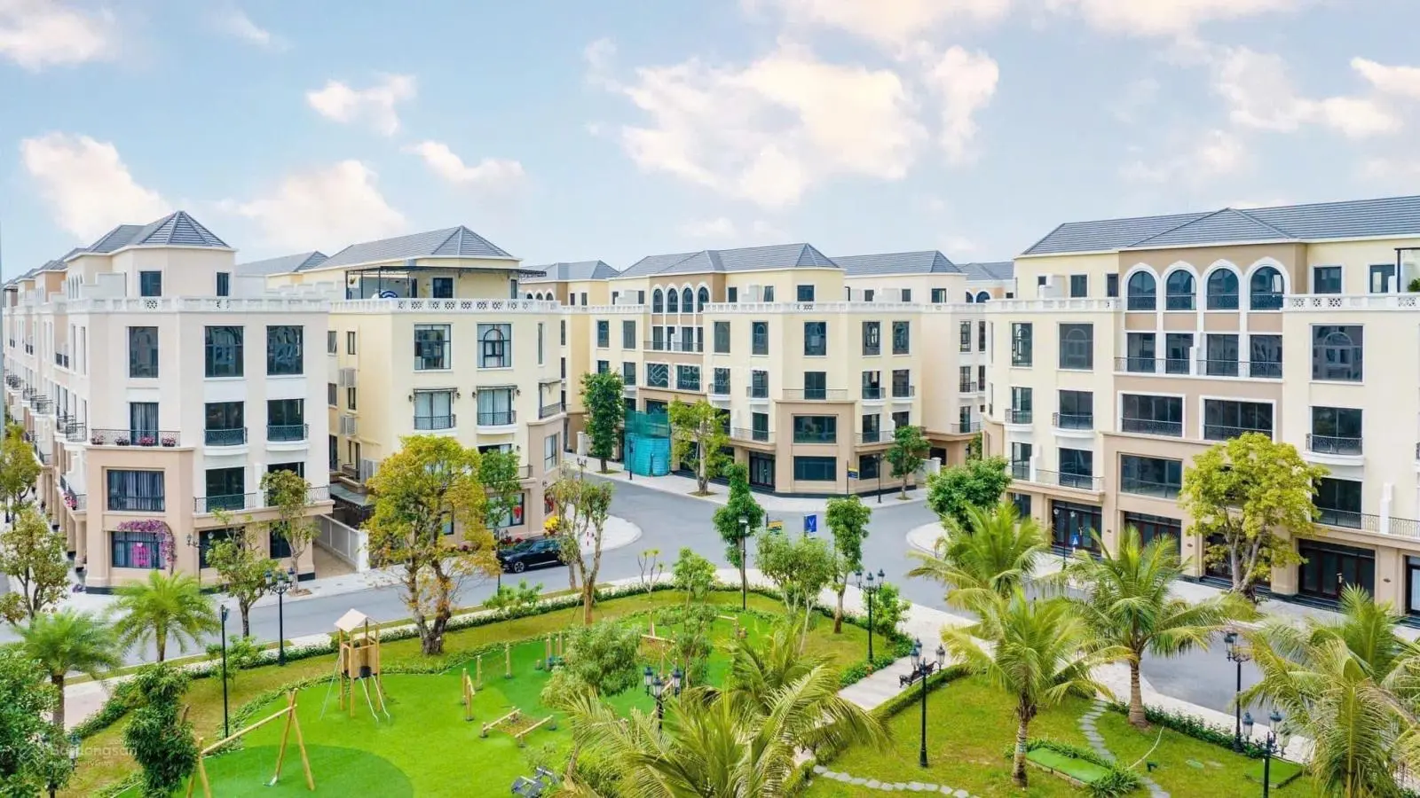 Bán liền kề cọ xanh 75m view chung cư vườn hoa vinhomes ocean park 2,văn giang, hưng yên , 10,8 tỷ
