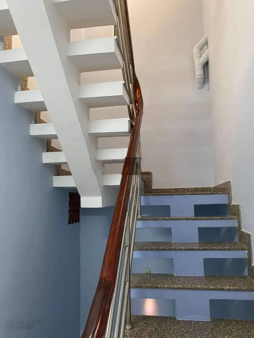 Bán nhà HXH thông tại khu Bàu Cát quận Tân Phú, 4 tầng, 4m x 14m, giá 10 tỷ hơn