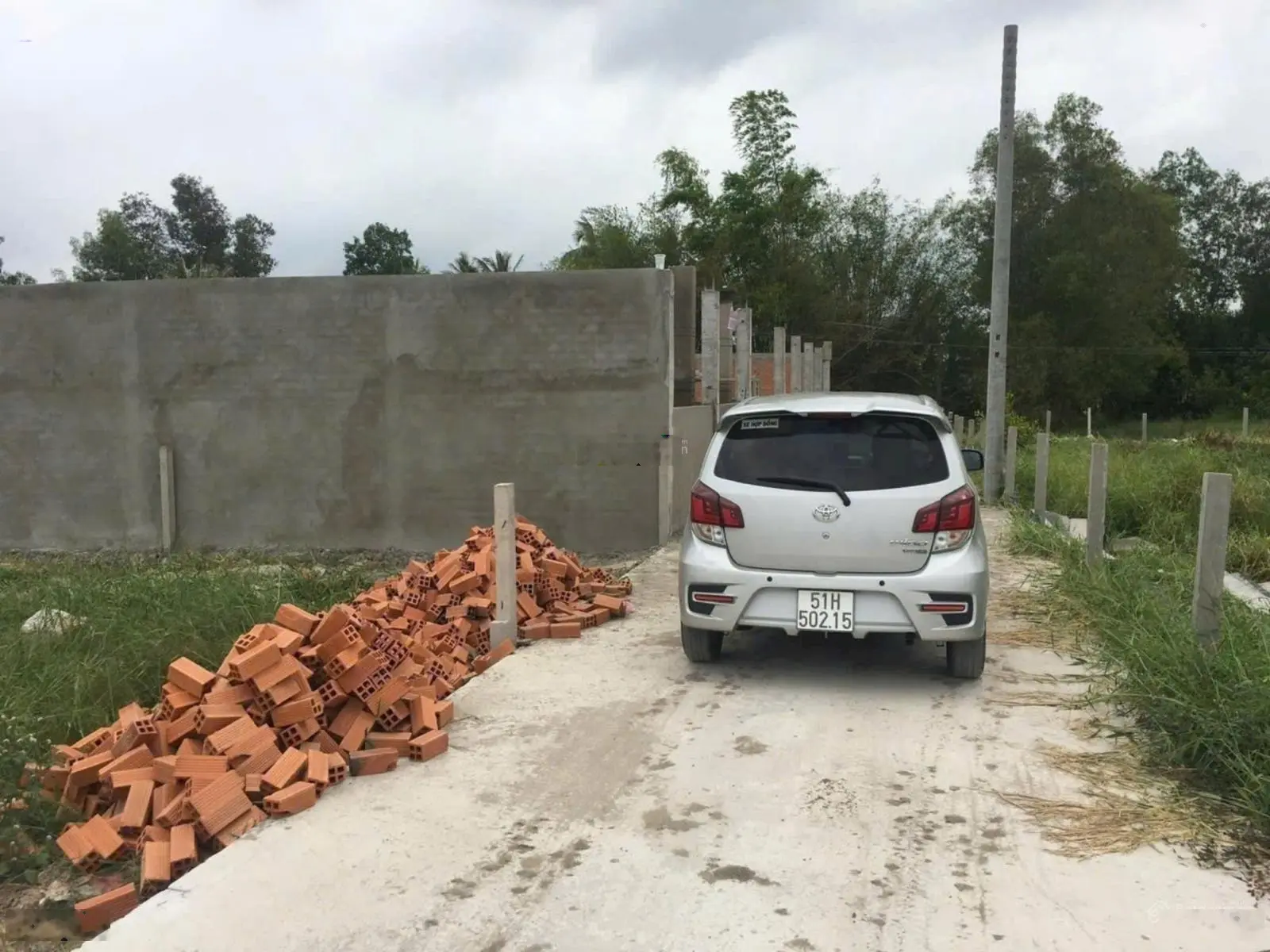 125m2 đất thổ cư đường xe hơi, thị trấn cần giuộc giá rẻ chỉ 1,1tỷ