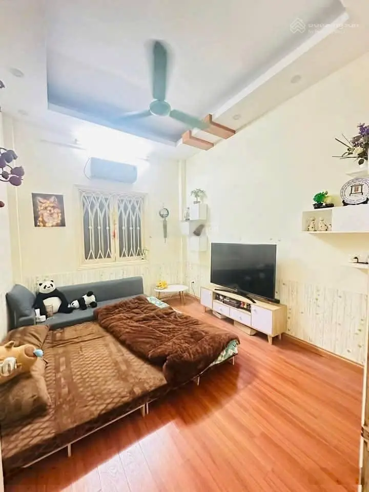 Nhà Đẹp Gần Đường Ô Tô Thái Thịnh, Đống Đa 39/46m, 4 tầng, mt 5.8m, giá 13.2 tỷ.