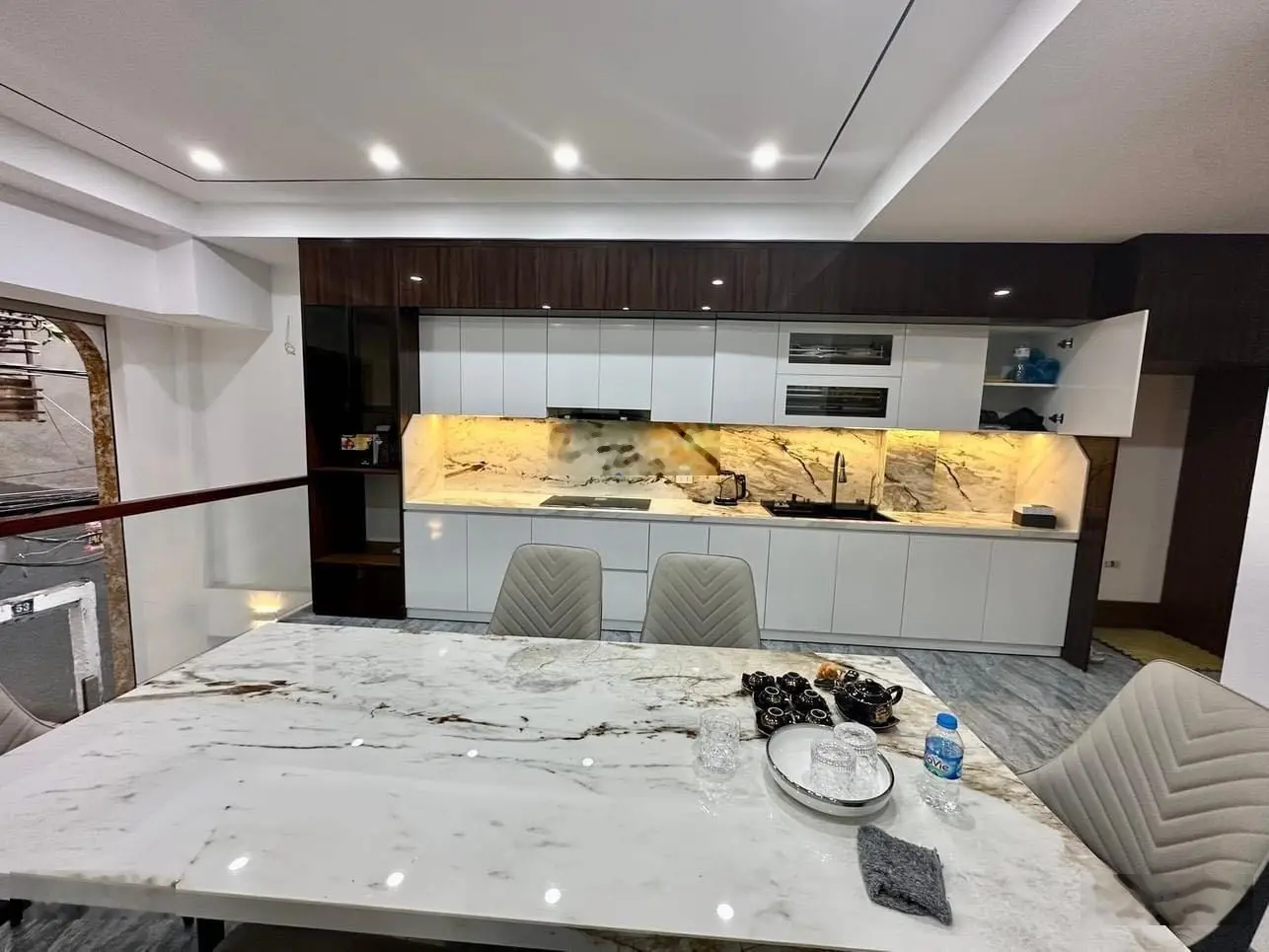 Bán nhà Thái Thịnh - Đống Đa, hai mặt tiền ô tô đỗ cửa 54m2 6T 6m mặt tiền, 10 tỷ có TL