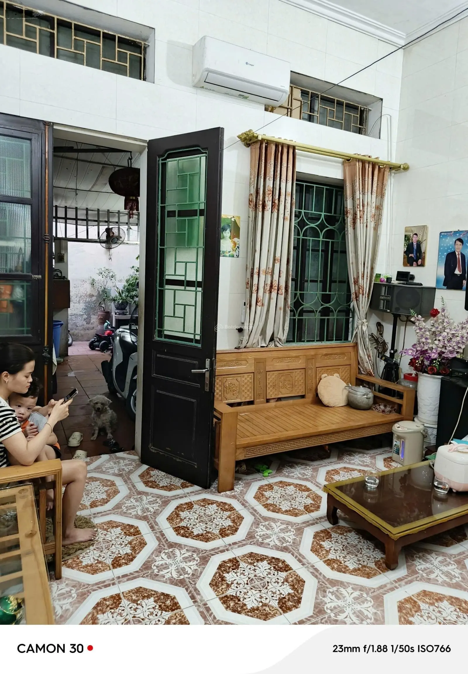 Bán nhà Lĩnh Nam 78m ,mặt tiền 4,5m ,9,8 tỷ,sđcc, hai mặt ngõ ôtô vào nhà, vài bước ra phố Lĩnh Nam