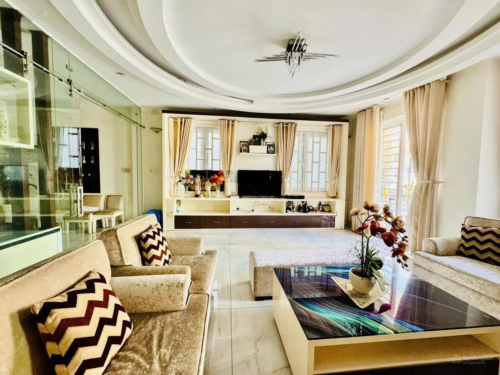 Giám 2 tỷ căn HXT khu VIP Phan Xích Long, ngang 7x18m hậu tài lộc 9m, 4 tầng thiết kế siêu sang