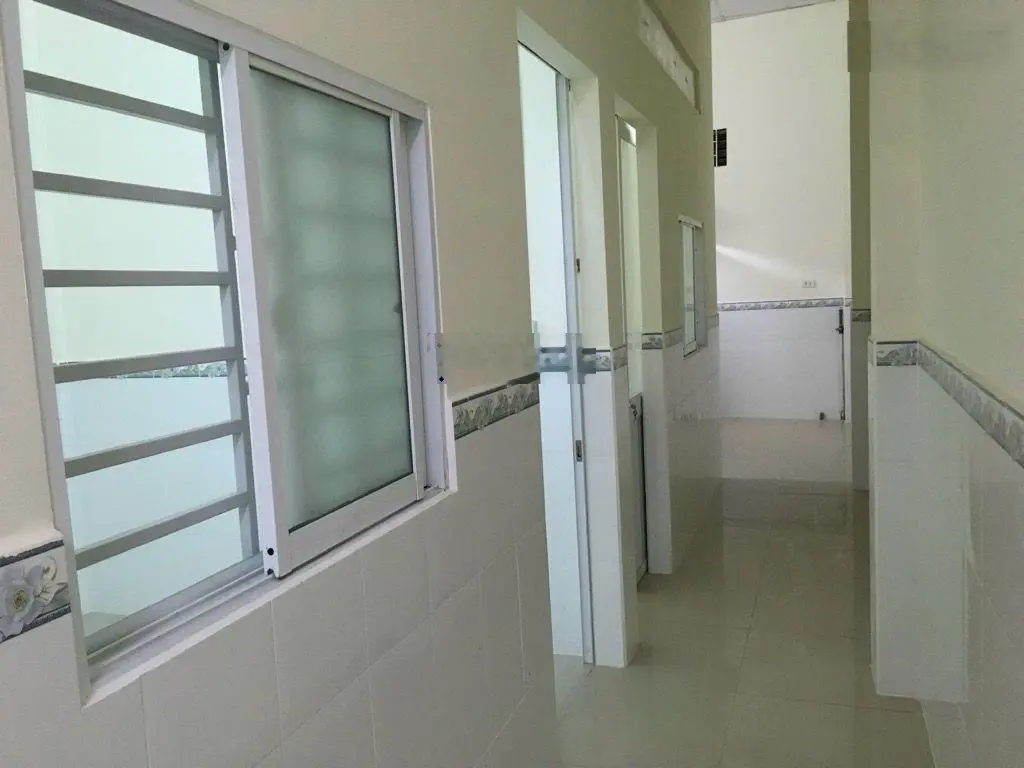 Bán nhà c4 65m2 khu phân lô gần đỗ xuân hợp quận 9 hẻm ôtô đỗ cửa hoàn công nhỉnh 6tỷ thương lượng.