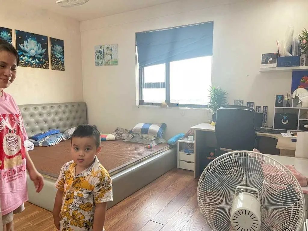 Bán căn hộ chung cư Green Star căn góc 102m 3PN full đồ 2 ban công thoáng mát hướng ĐN