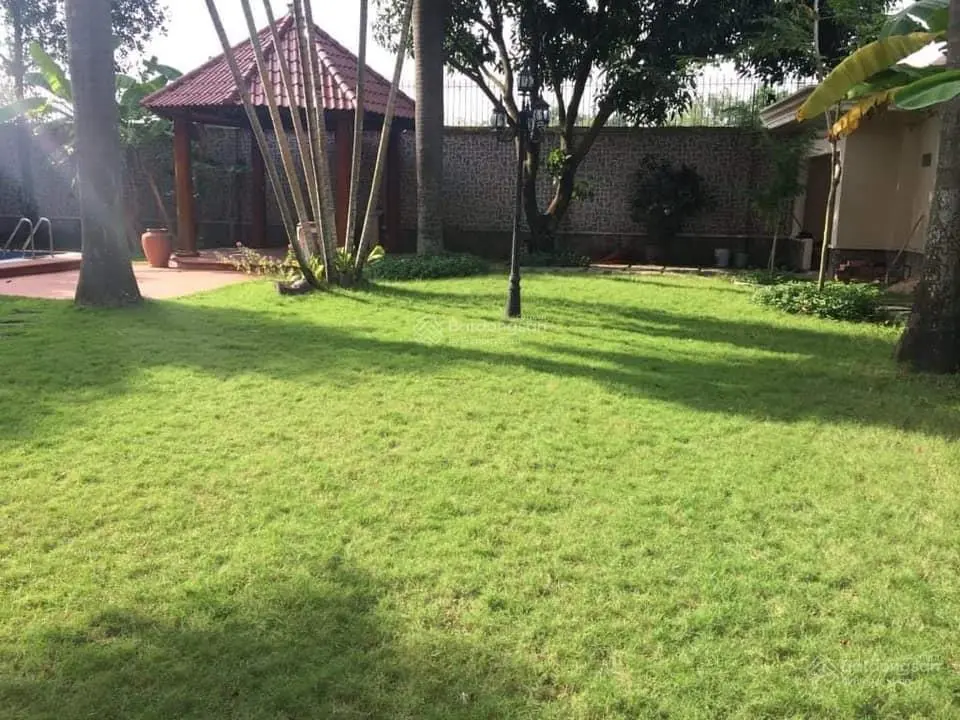 HIẾM - Biệt thự hồ bơi sân vườn đẳng cấp - Thảo Điền, Quận 2 - 975m2 (22 x 44,5) 3 tầng - 171 tỷ