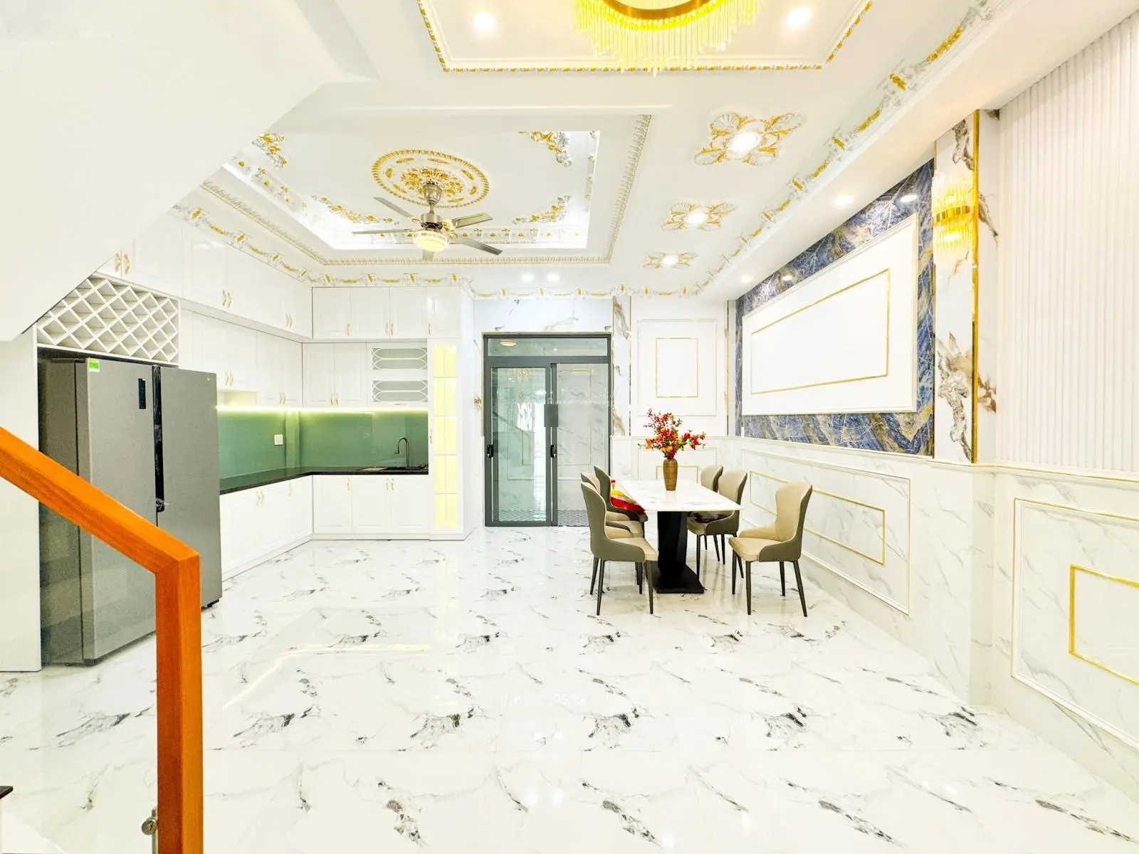 Bán nhà sổ riêng 96m2 hoàn công 4 tầng nội thất cơ bản - Lê Văn Lương Nhà Bè