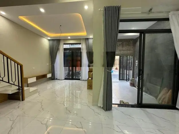 H0T_Bán nhà 3 tầng x94m2 Đường Lưu Quý Kỳ, Gần Helio, Hải Châu,Đà Nẵng_7.5Ti