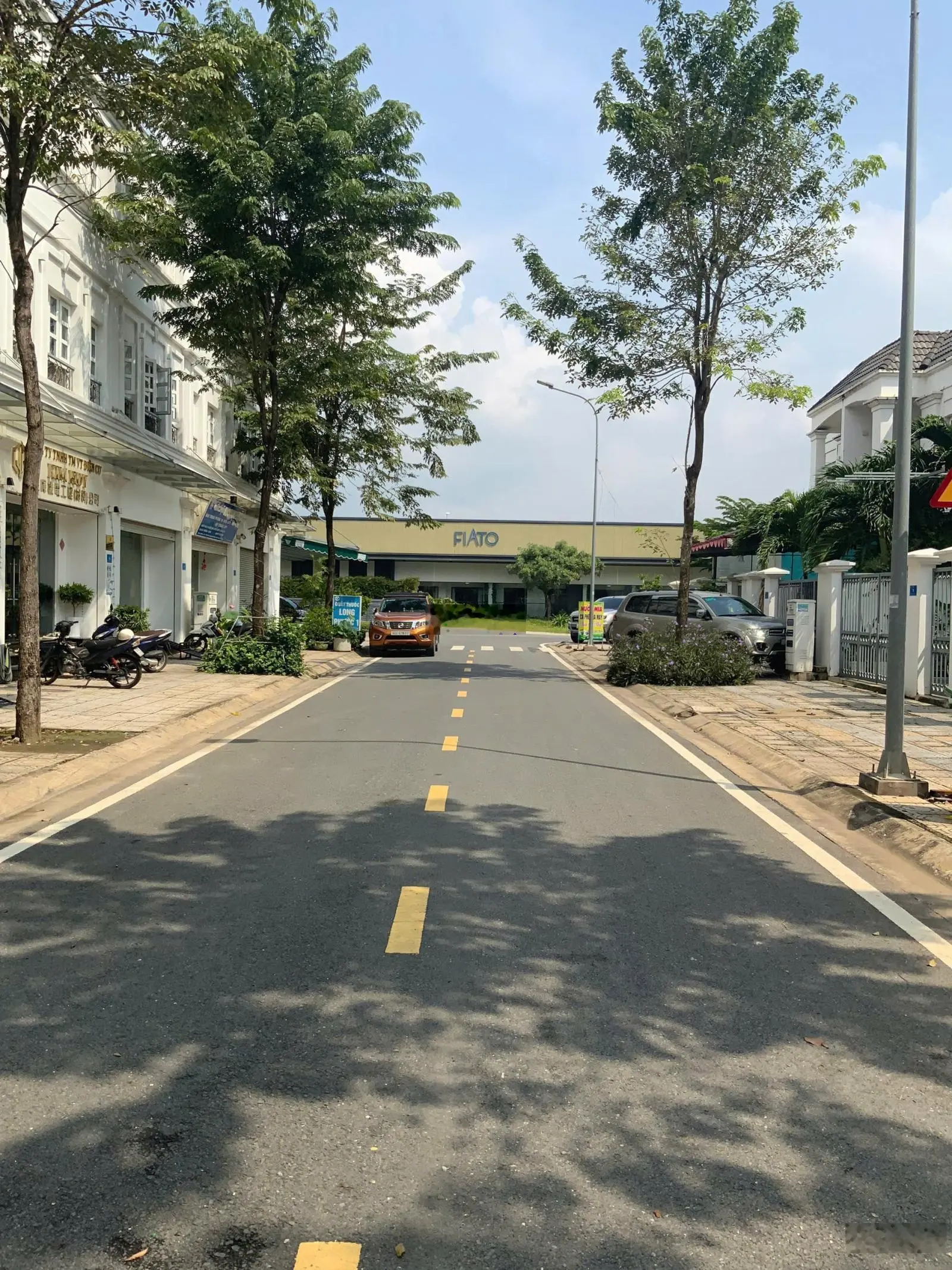 Bán Nhà 1 trệt 1 lầu, 135m2 dự án Thăng Long Home Hiệp Phước giá tốt nhất hiện tại