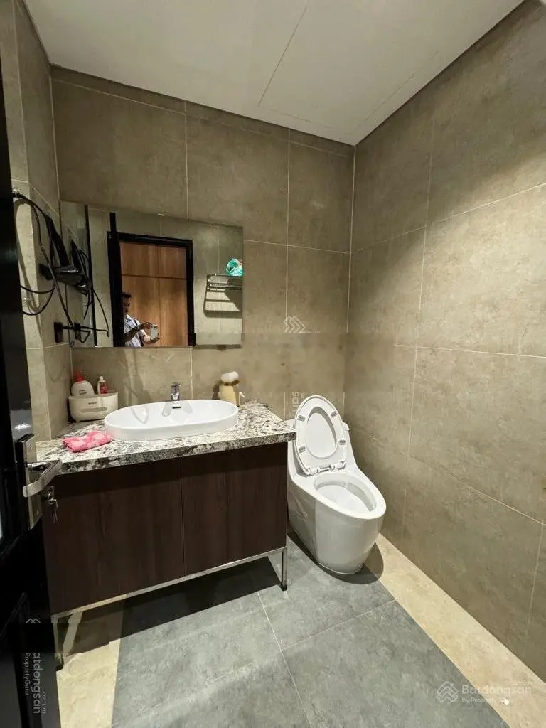 Bán nhà Cổ Linh - phân lô - full nội thất - gần Aeon - gara - 7 tầng - thang máy - nhỉnh 10 tỷ