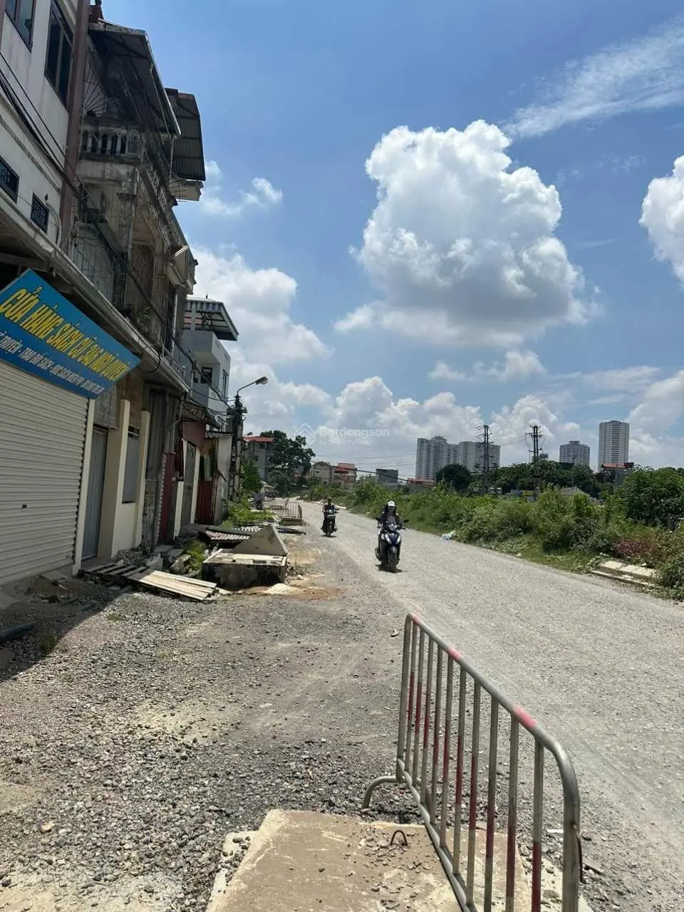 Bán đất ô tô qua 3 mặt thoáng ngay chân The Pride, La Khê, Dương Nội, Hà Đông. 20m ra đường lớn