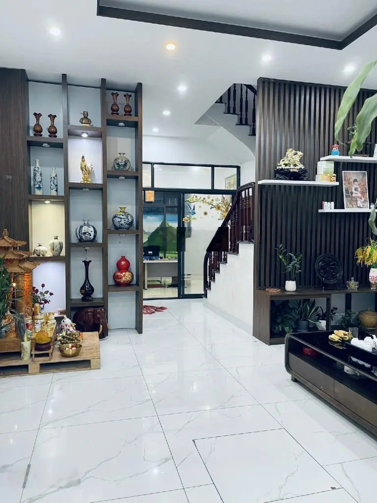 Bán nhà Liền kề KĐT mới Đại Kim, vỉa hè 2 bên, ô tô tránh, nội thất xịn, thang máy, Châu âu thu nhỏ