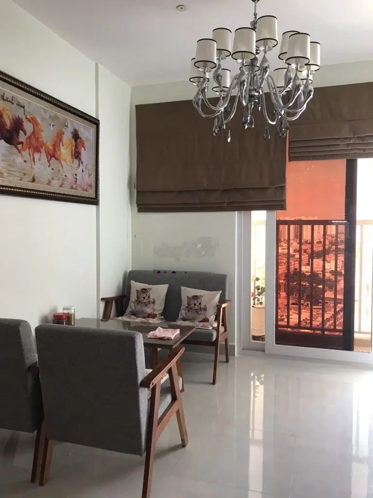 Cần bán CH CC Tara Residence 58m2 Tạ Quang Bửu P6 Q8 TPHCM, giá 2tỷ2