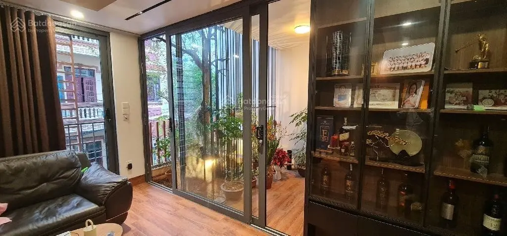 Giang biên - nhà mặt phố- dân xây tâm huyết chắc chắn - kinh doanh bất chấp ngày đêm - 71m2-16tỷ