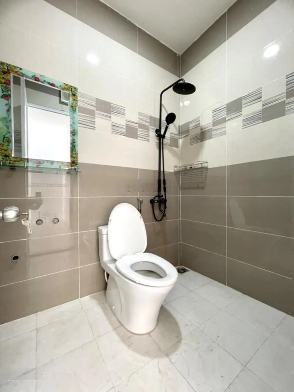 2 tỷ 680 triệu - sổ hồng riêng (đối diện công viên) hỗ trợ vay ngân hàng