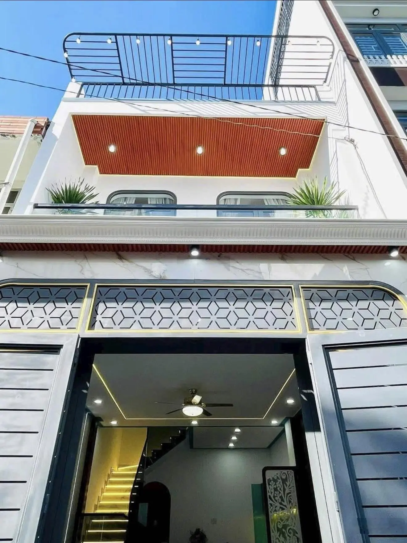 Về quê dưỡng già bán căn đường Số 23, Hiệp Bình Chánh, Thủ Đức. DT 52m2 3PN mới đẹp vào ở luôn