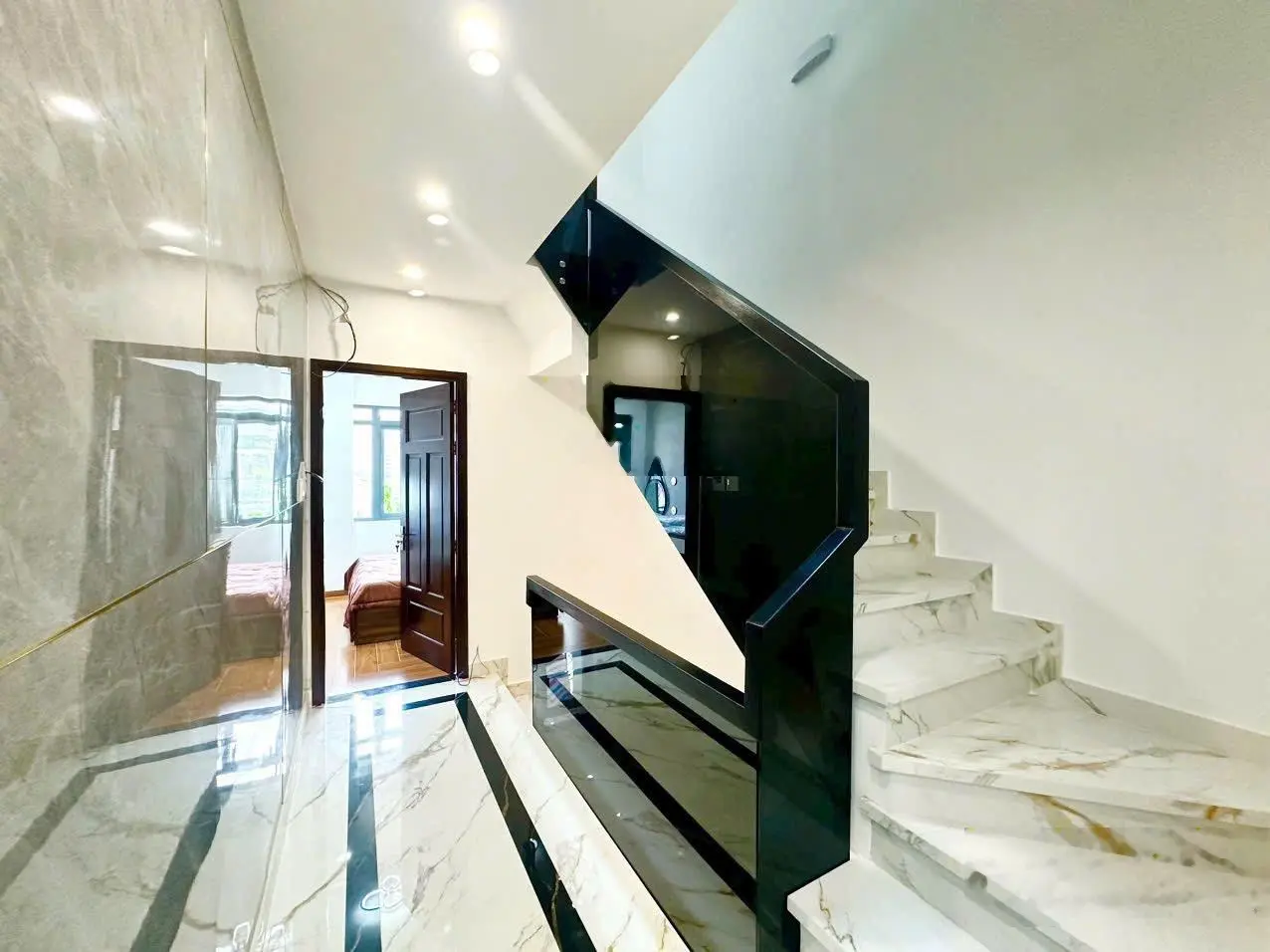 Bán nhà hẻm xe hơi 1806 huỳnh tấn phát-thị trấn-nhà bè..!