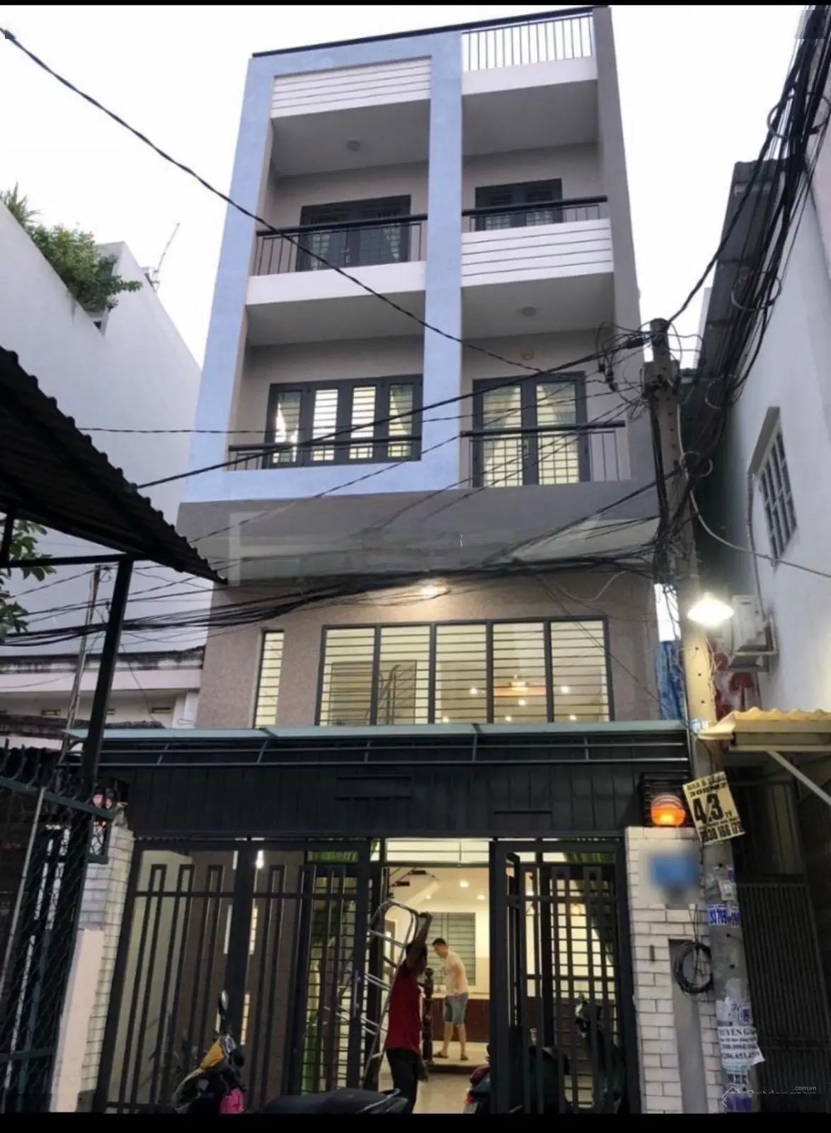 Định cư nước ngoài bán gấp nhà Hồ Bá Kiện,Quận 10-Giá:4,16tỷ/ 66,3m2, gần CV Lê Thị Riêng, sổ sẵn