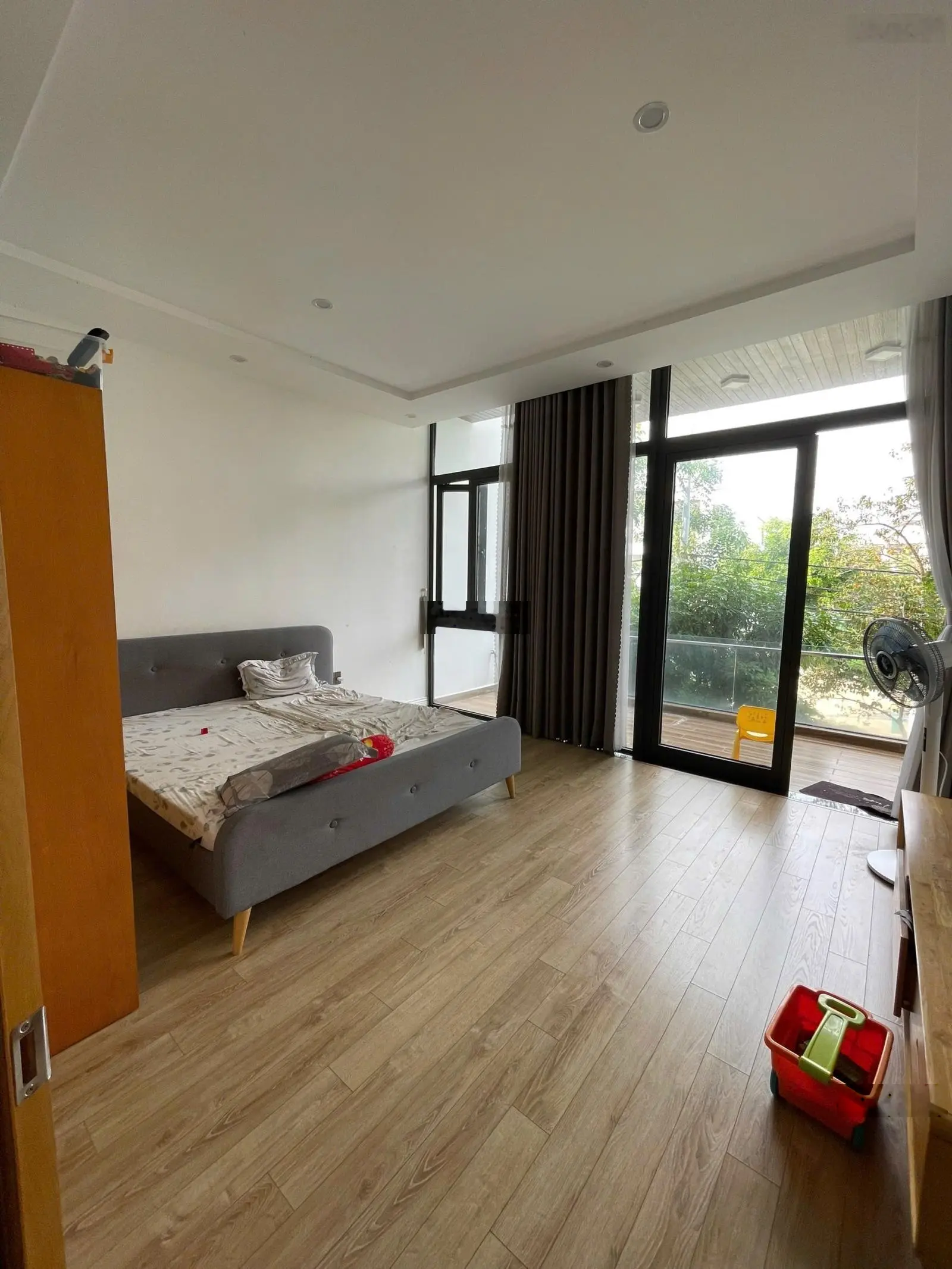 Chính chủ bán nhà 4 tầng đường Nghiêm Xuân Yêm, giai đoạn 1 gần sông, Nam Việt Á, Ngũ Hành Sơn