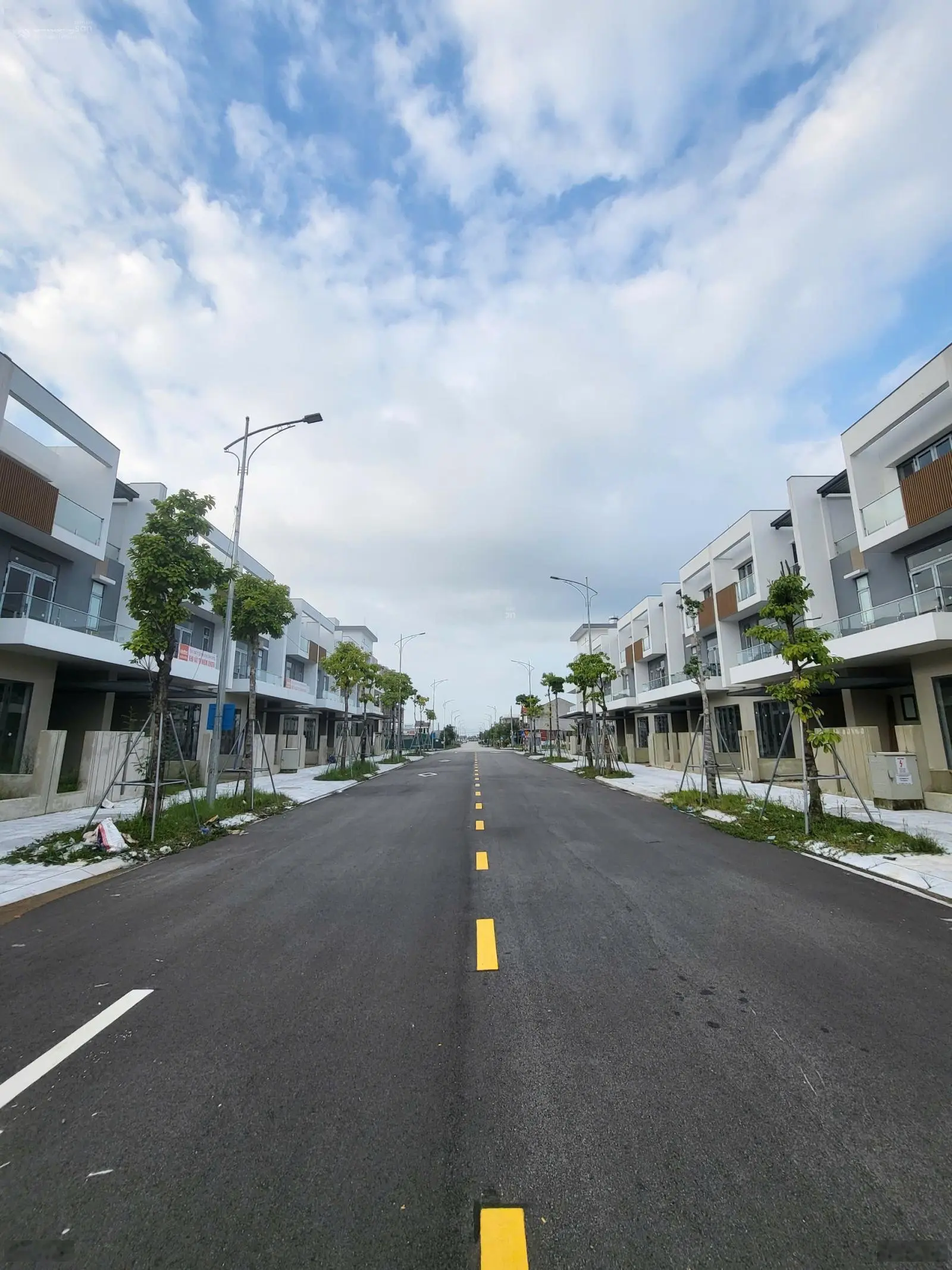 Chỉ với 1ty9 sở hữu ngay căn nhà phố 2 mặt tiền tại dự án BGI Topaz DownTown