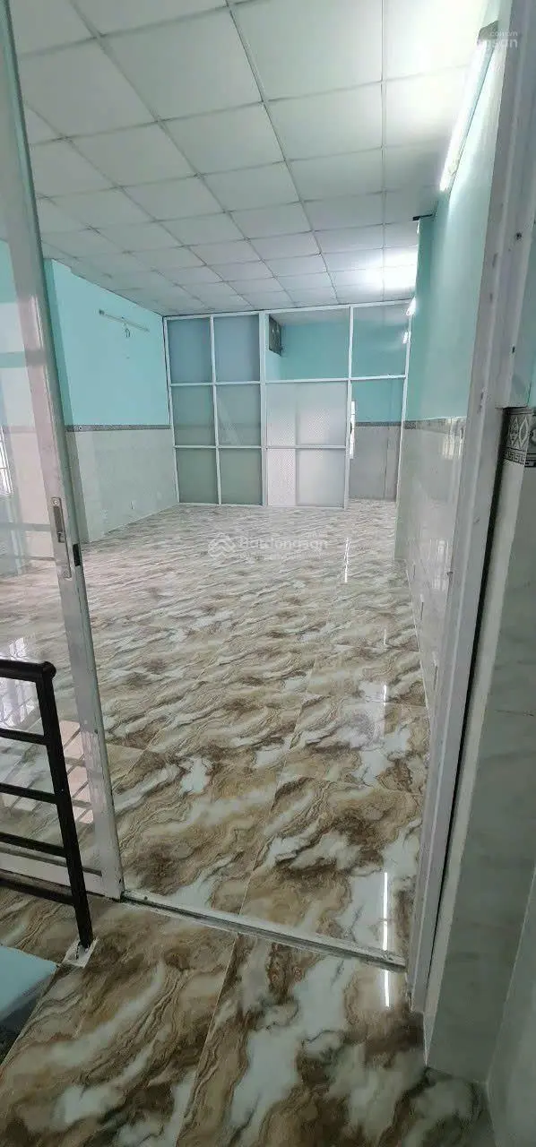 Bán nhà mặt phố 4 tỷ, 57m2, Đ. Số 8, P. Long Thạnh Mỹ, Q9, HCM