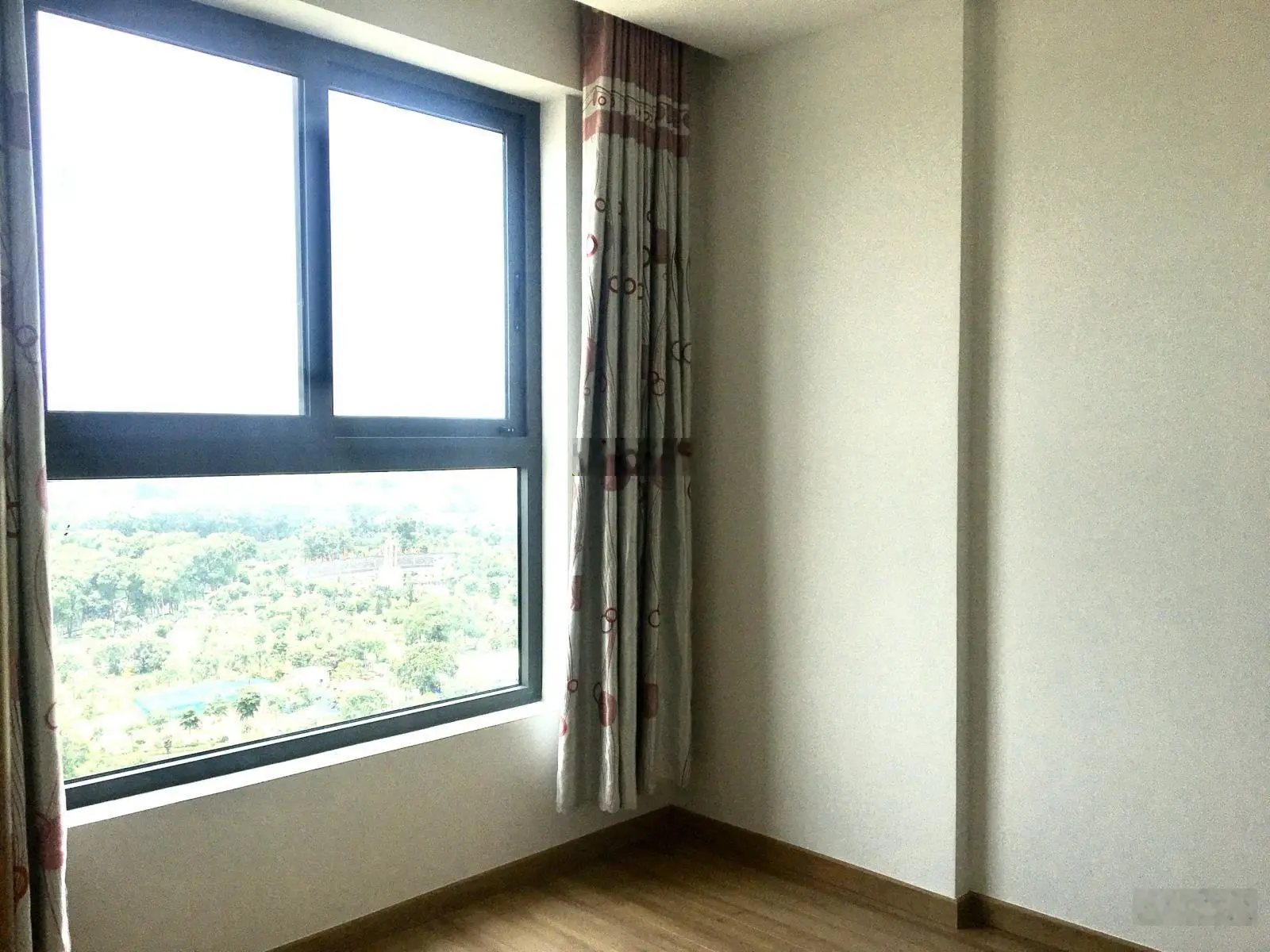 Sang nhượng căn Bccons 51m2 2 phòng ngủ + 2WC full nội thất, view tuyệt đẹp, đang cho thuê giá cao.