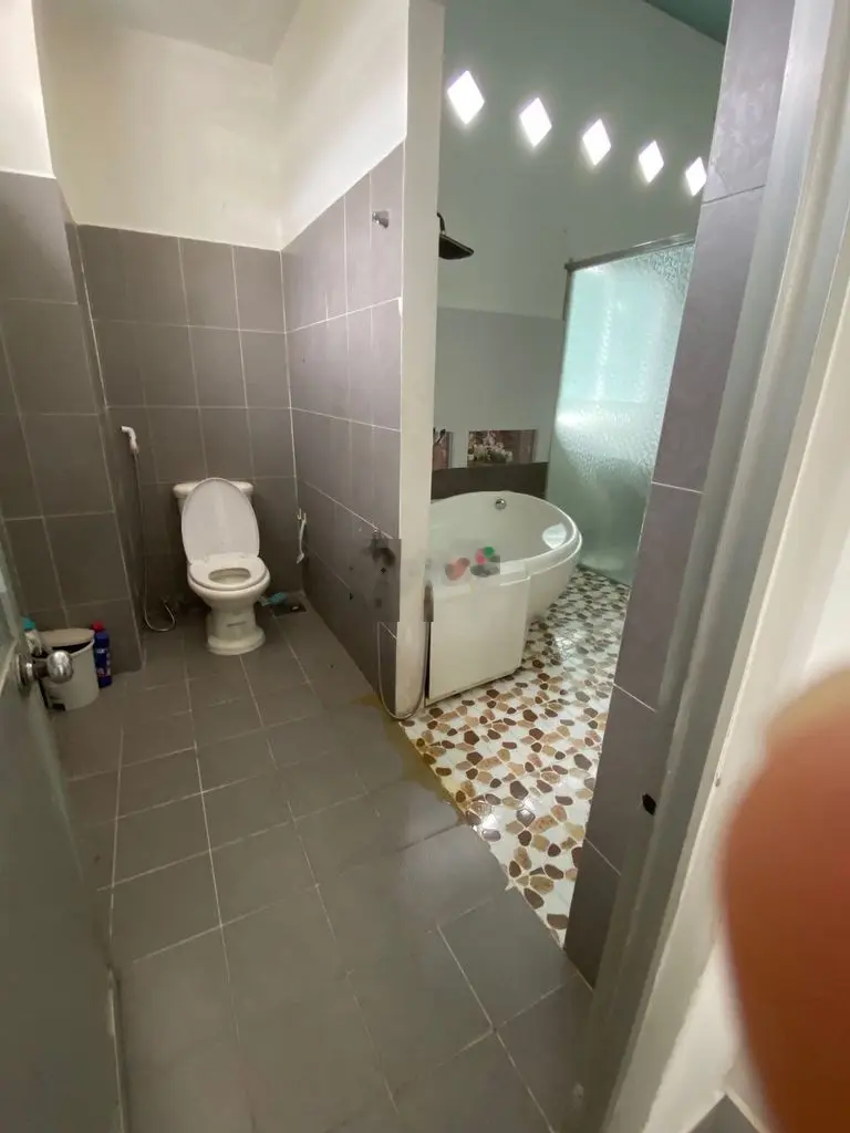 Nhà mặt tiền 204m2, Châu Văn Liêm