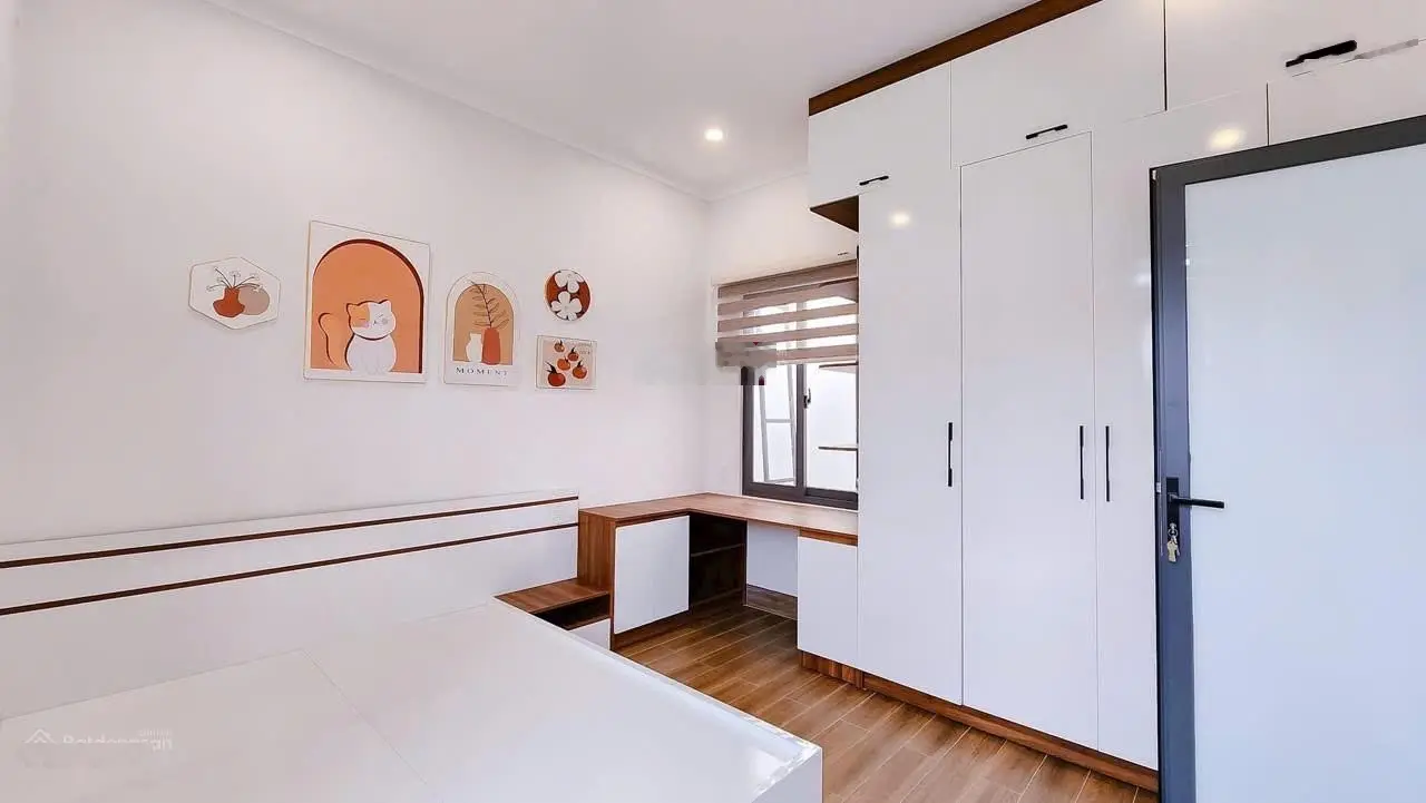 Bán nhanh nhà đẹp 184 Giải Phóng, ngay trung tâm Buôn Ma Thuột