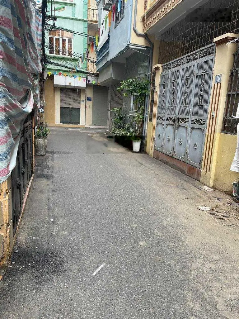 NHỈNH 8.5 TỶ - PHÂN LÔ Ô TÔ ĐỖ CỬA TÔ VĨNH DIỆN - TRUNG TÂM NGÃ TƯ SỞ - SỔ ĐỎ CHÍNH CHỦ