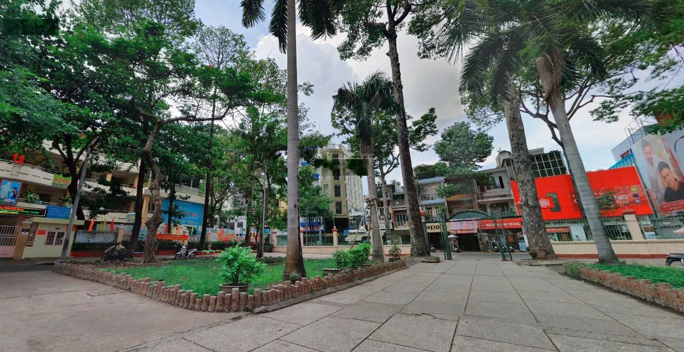 Bán nhà đường Lam Sơn, diện tích: 40m2, giá bán 7 tỷ