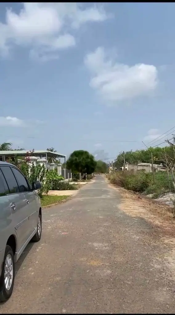 Bán Đất Thổ Cư Mặt Tiền Đường Nhựa 10m