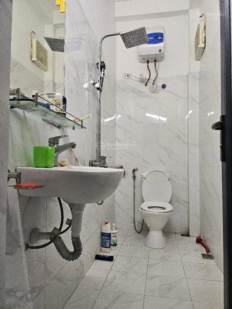 Phố minh khai- nhà dân xây- gần phố - mặt tiền rộng - ba gác đỗ cửa- 35m2x4 tầng- 7.6 tỷ