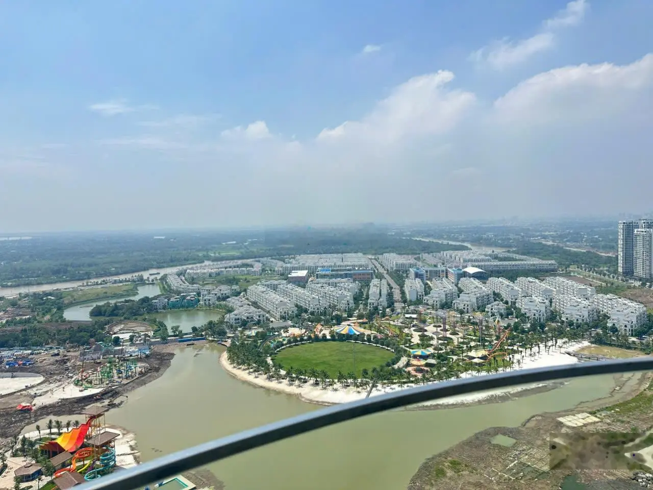 Bán căn góc 3PN The Beverly Vinhomes, view Sông Đồng Nai và công viên 36ha