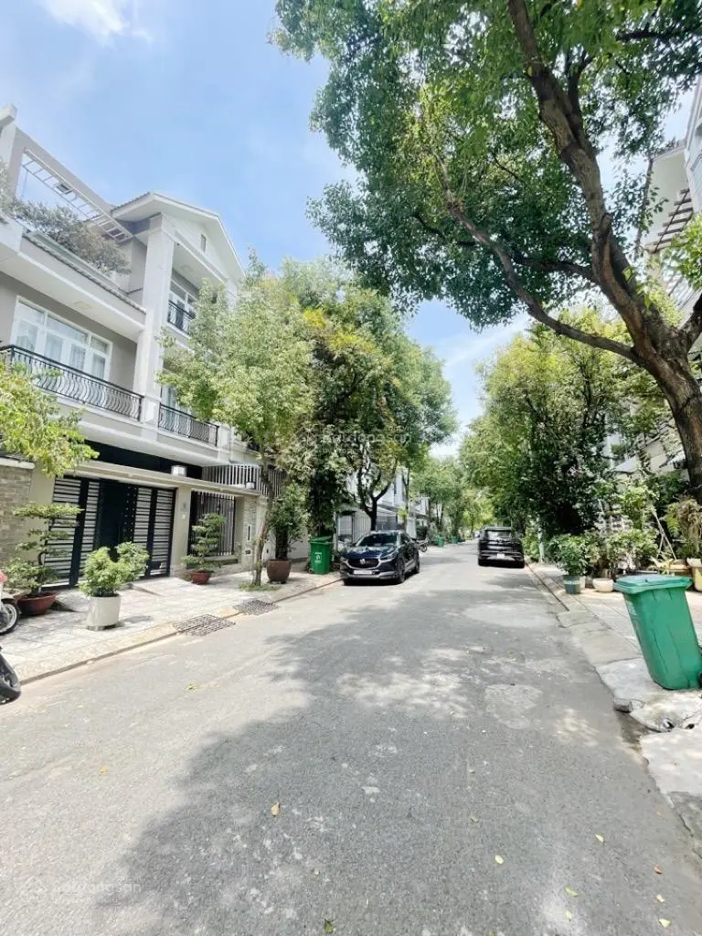 BIỆT THỰ NGANG 7M x 18M KDC TÂN PHONG QUẬN 7 CHỈ 21TY999...