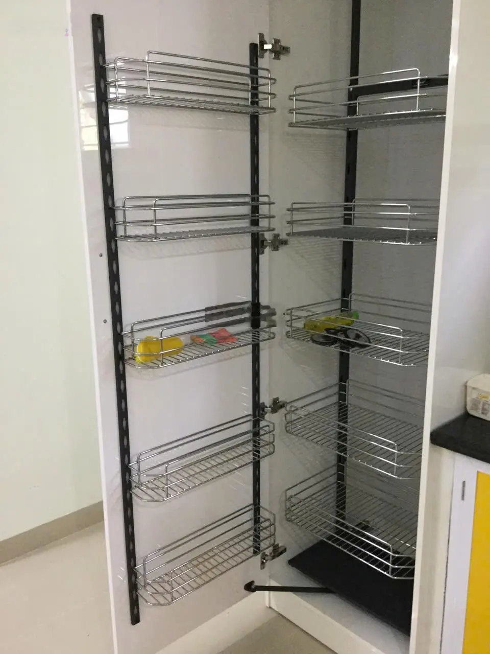 Bán nhà 2,5 tầng đường Mỹ An 23, gần chùa Bà Đa, DT 96m2 giá 6 tỷ. LH: 0942 992 ***