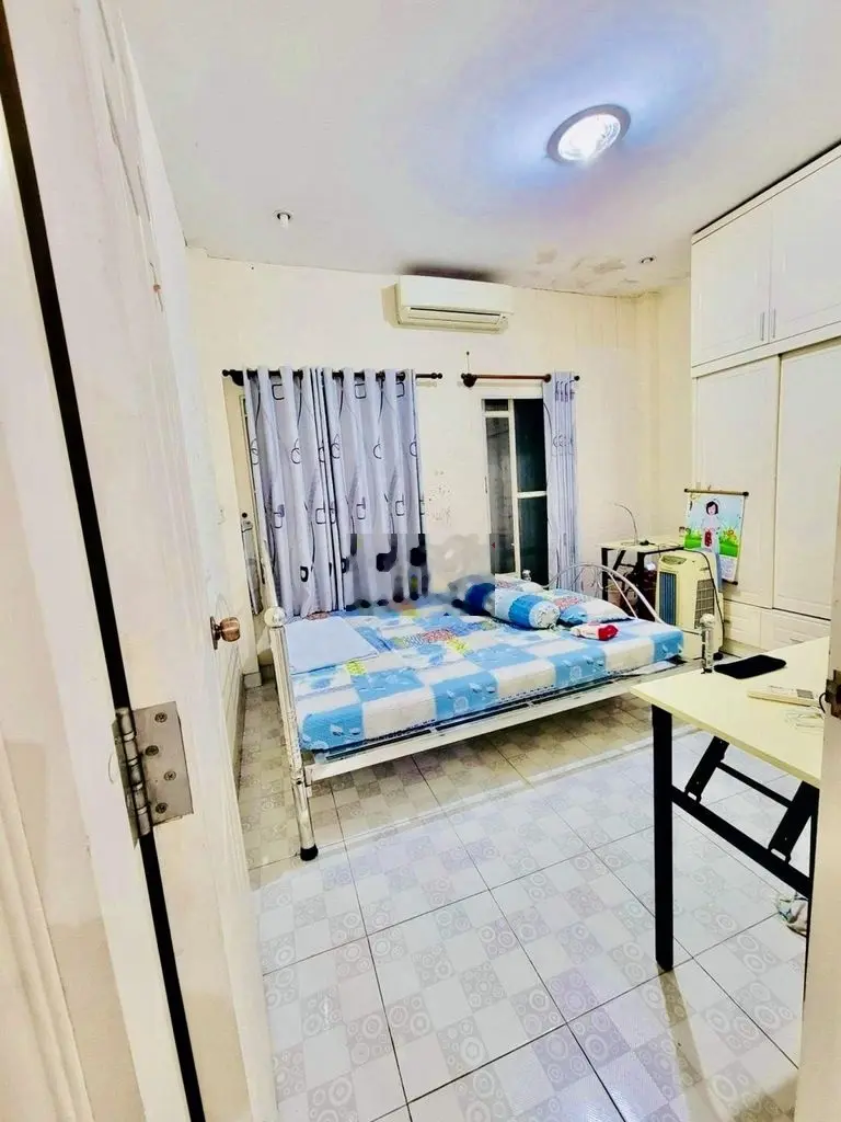 BÁN NHÀ HXH ĐƯỜNG THẠCH LAM QUẬN TÂN PHÚ-70M2 2 TẦNG 3PN HƠN 90TR/M2.