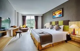 Bán khách sạn 3* Trần Duy Hưng 150m2, 8 tầng, mặt tiền 6m, giá 65 tỷ 0916 361 ***