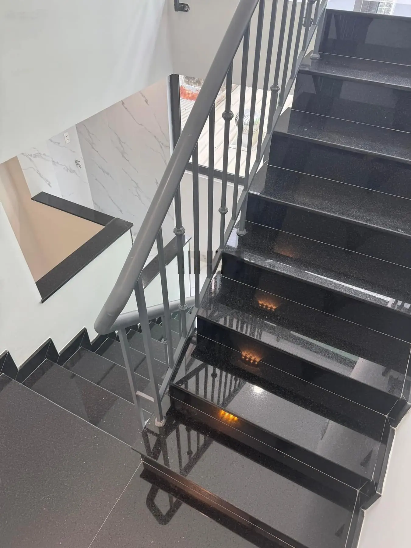 Bán nhà góc 2 mặt tiền đường Dương Bá Trạc, quận 8 - vị trí kinh doanh đắc địa