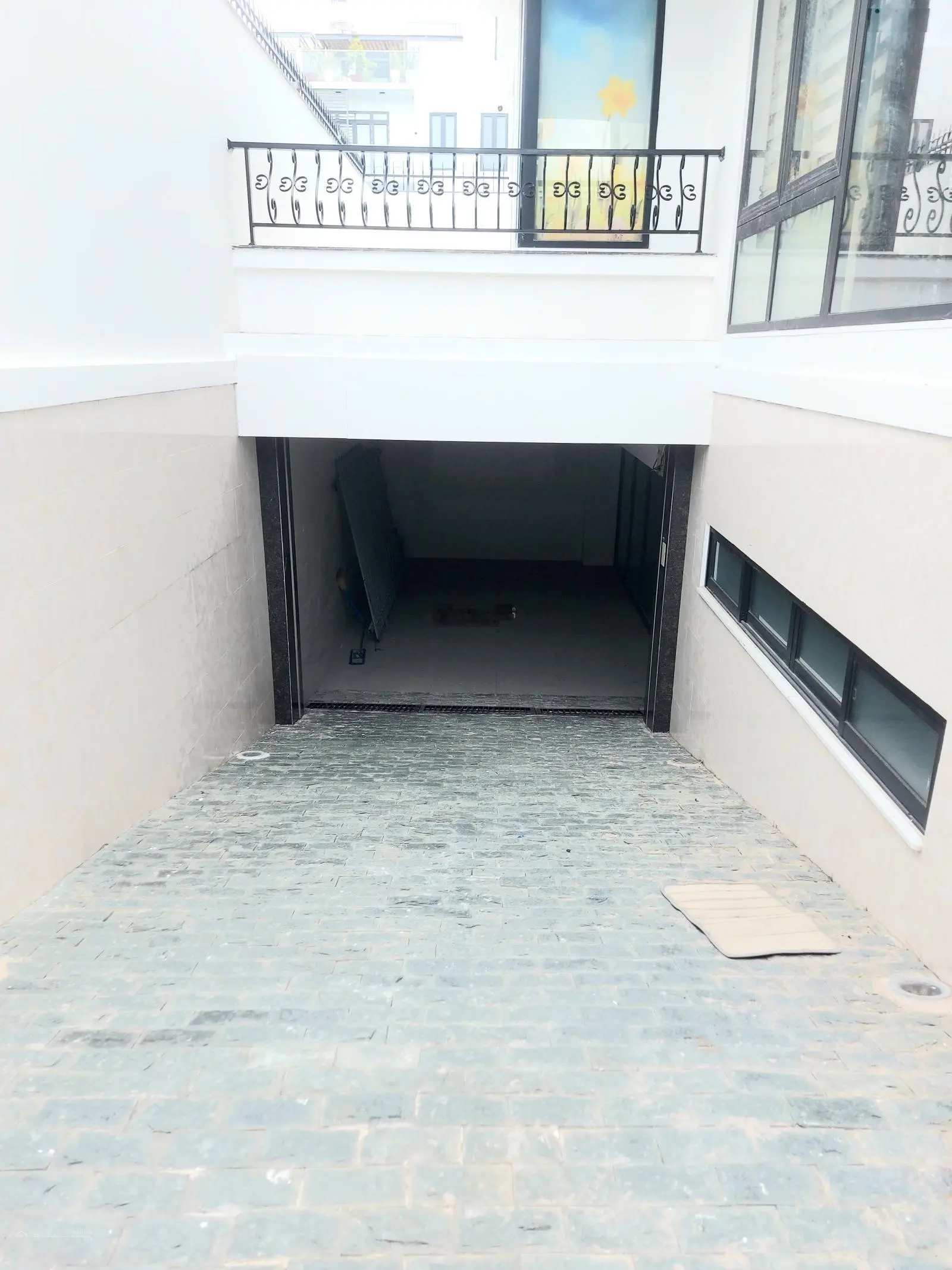 Hot! Cơ hội mua nhà biệt thự compound. Vị trí tốt ngay P. An Phú, Q2